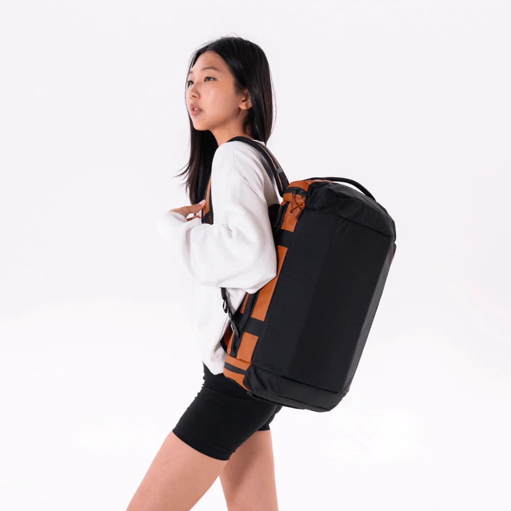 CARRYALL Duffel 30L in Sedona Orange - Image 3