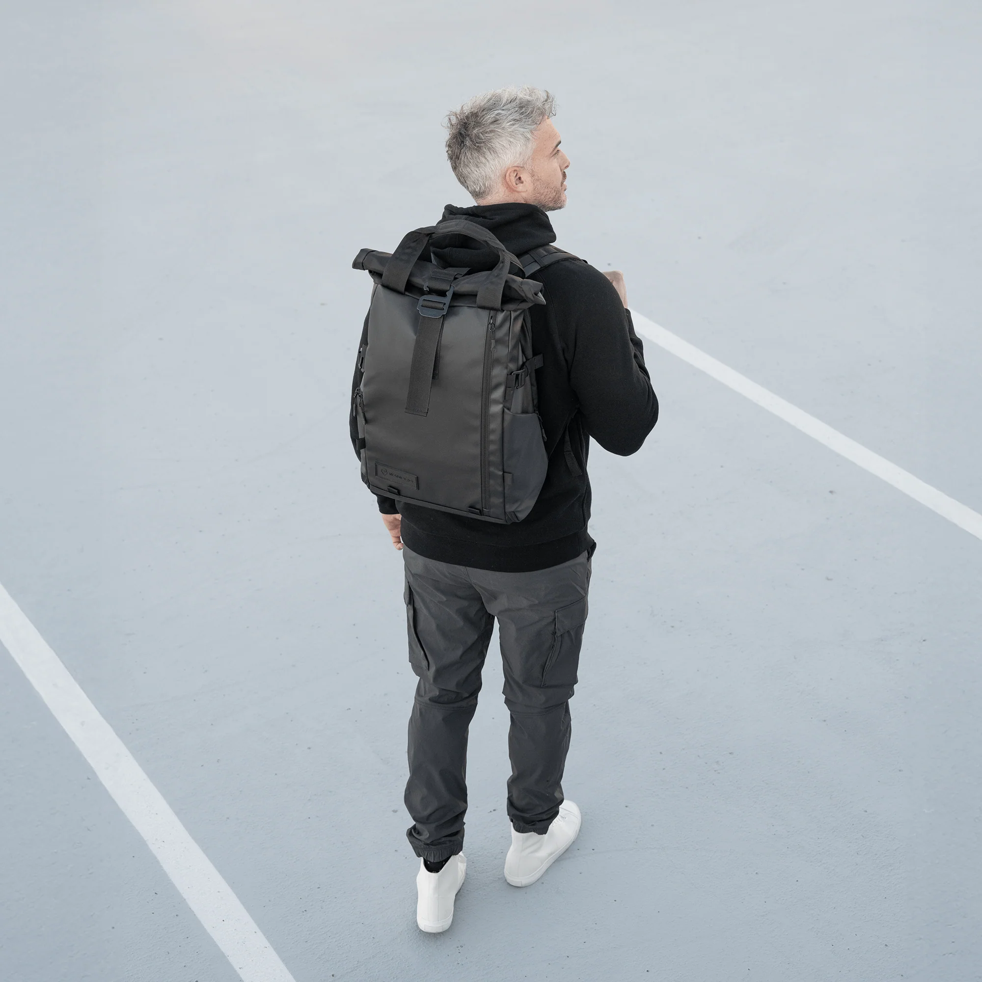 PRVKE 31L in Black - Image 8