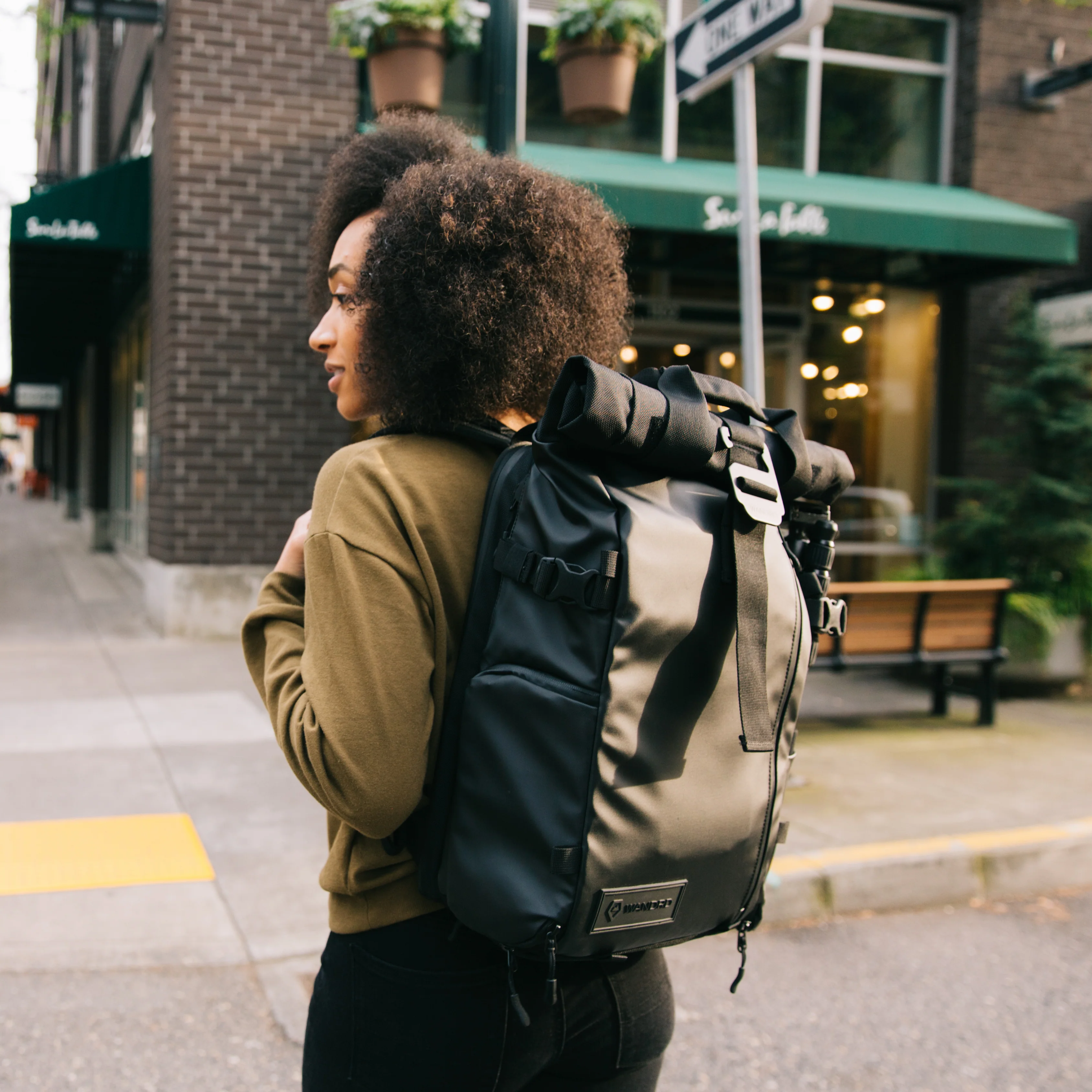 PRVKE 31L V3 in Black - Image 15