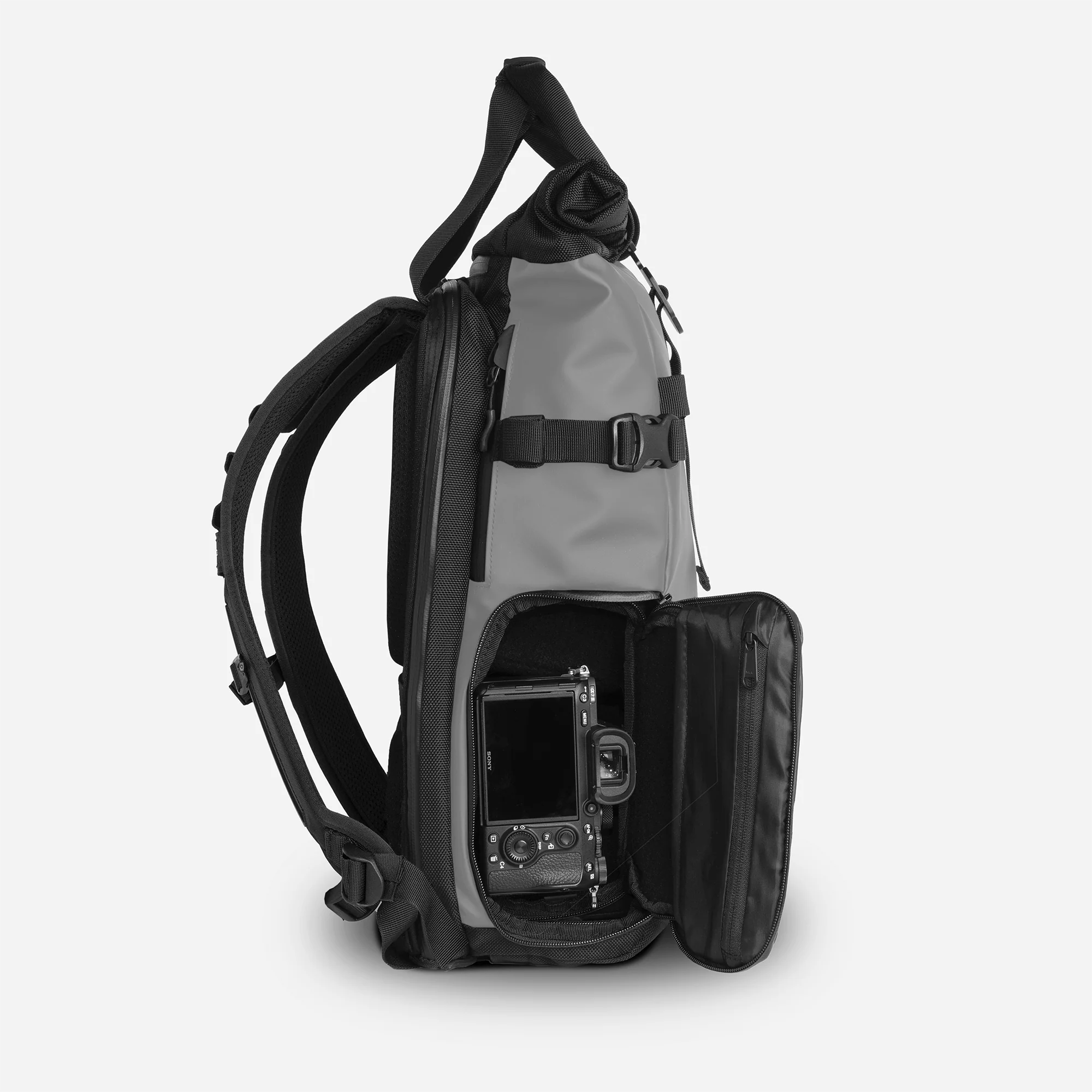 PRVKE 31L V3 in Makalu Gray - Image 4