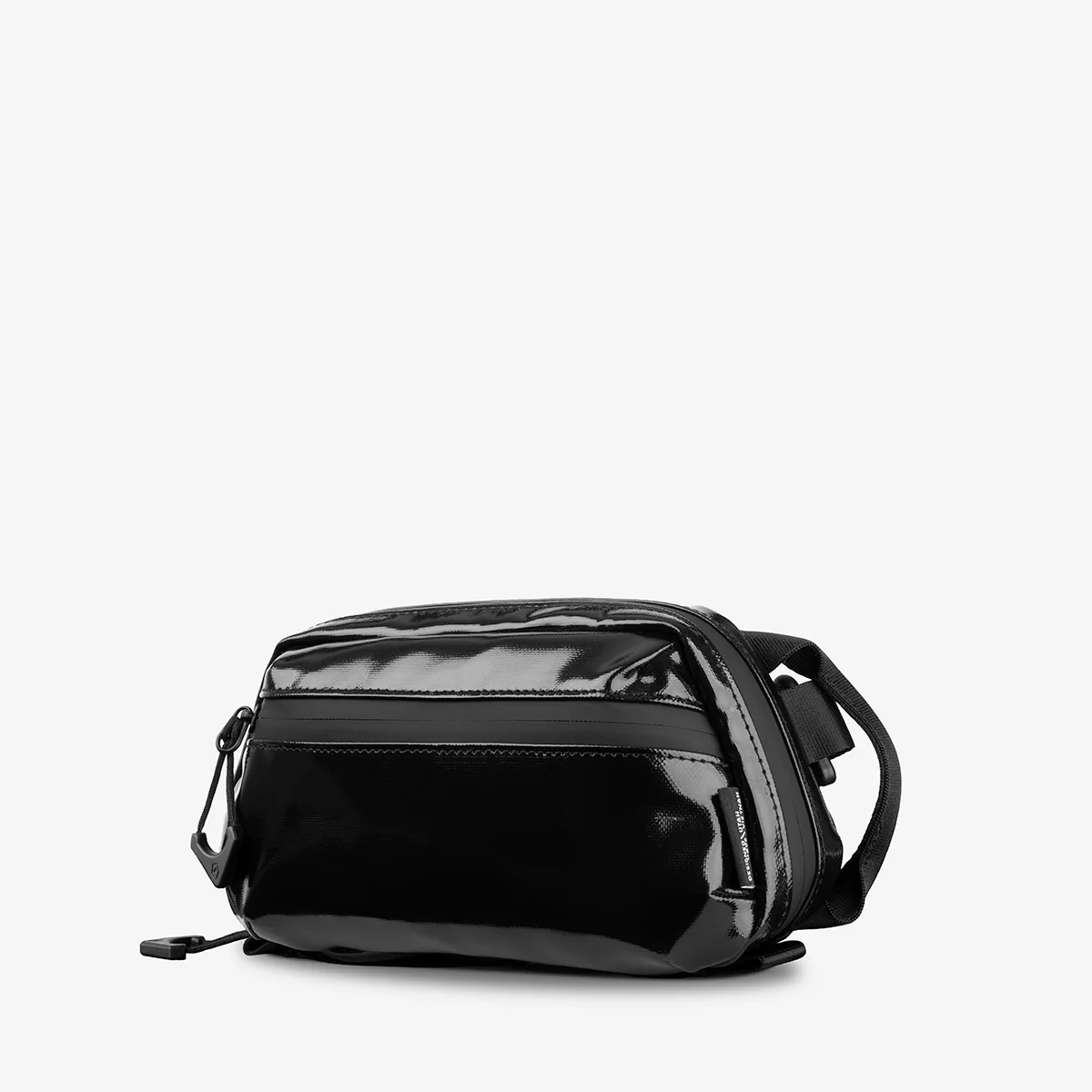 Tech Bag Medium in High-Gloss Black - Image 2