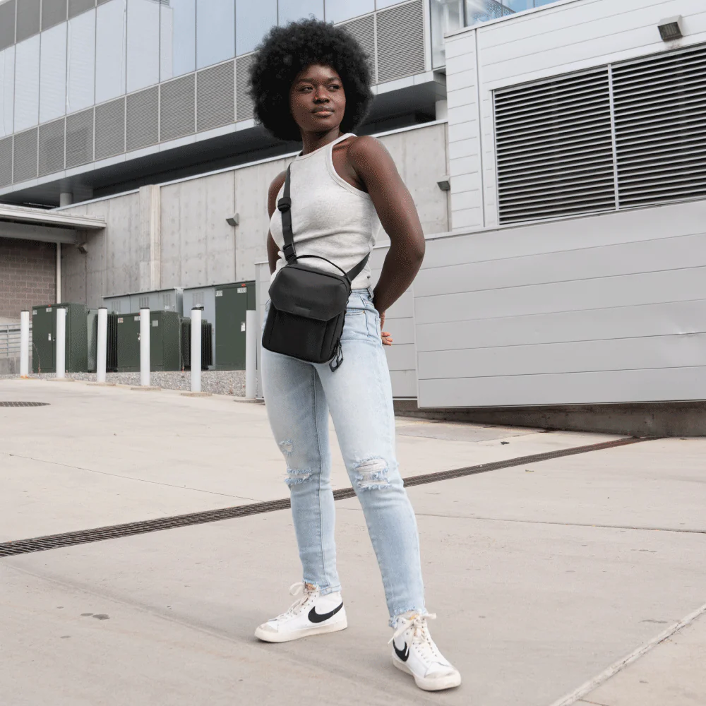 X1 Crossbody Bag Large - Image 9